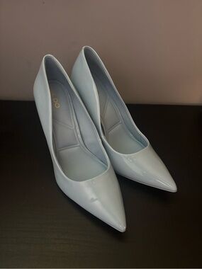 Aldo Stessy Powder Blue Patent Pointed-Toe Pumps Size 8.5 Brand new never worn